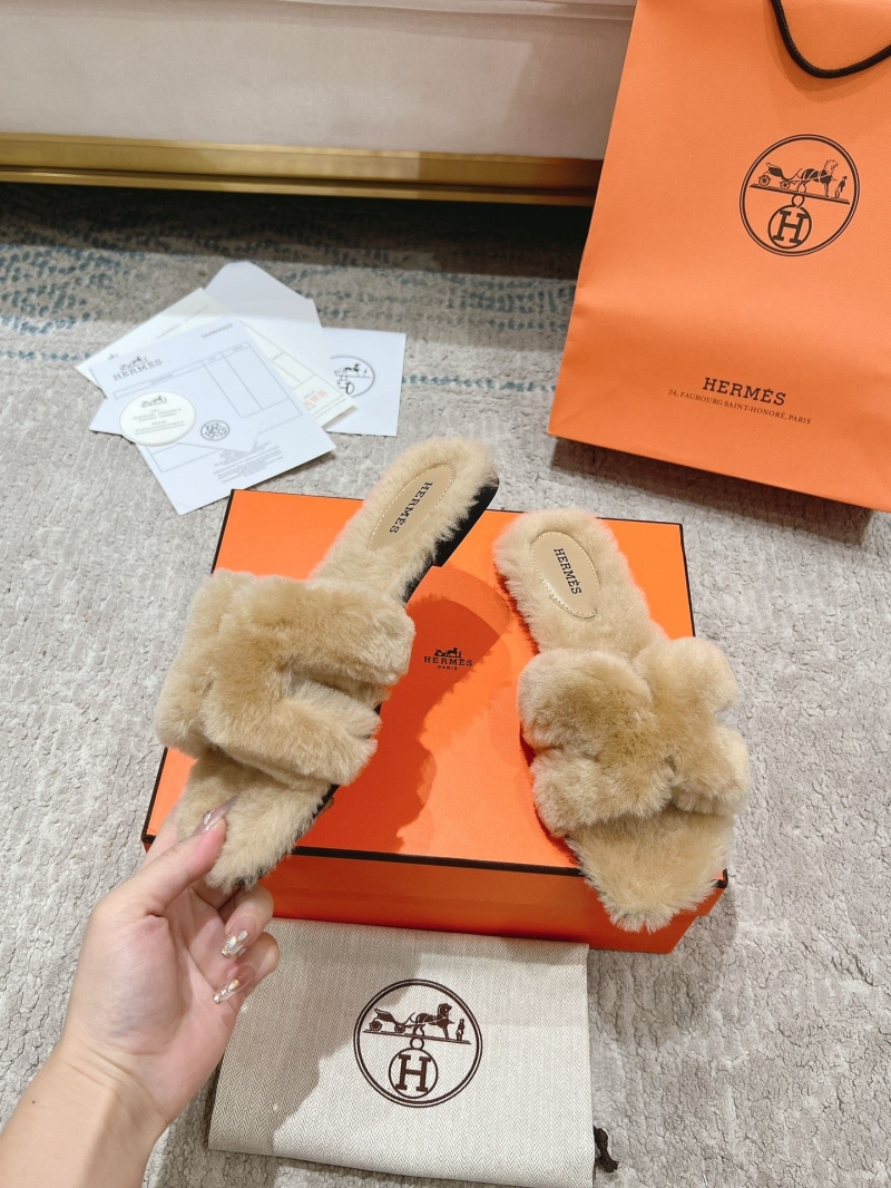 Hermes Slippers